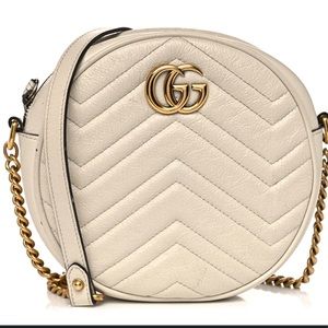 Gucci round bag